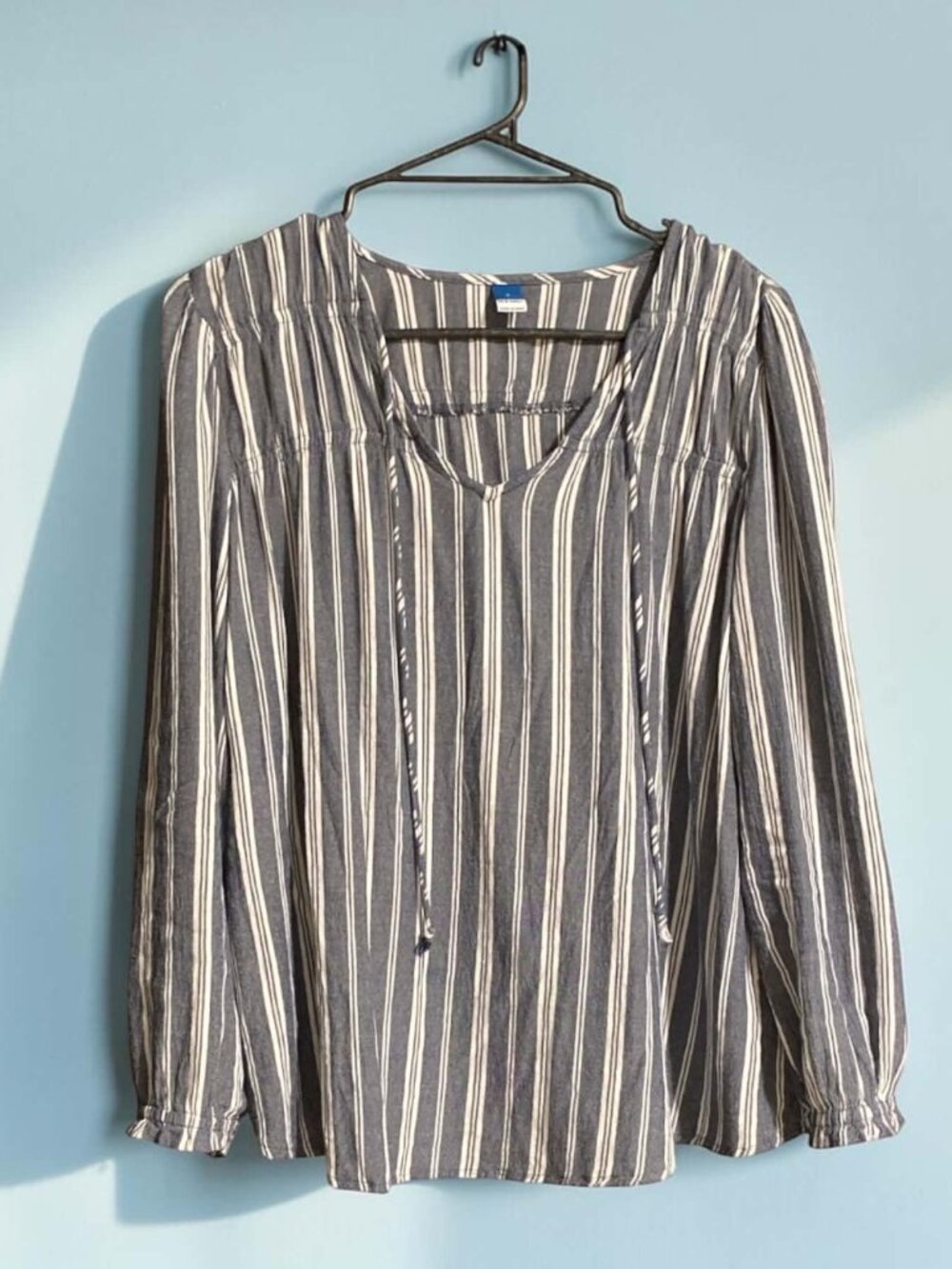 Old Navy Blue Striped Crinkled Smocked Poet Swing Blouse Size Small